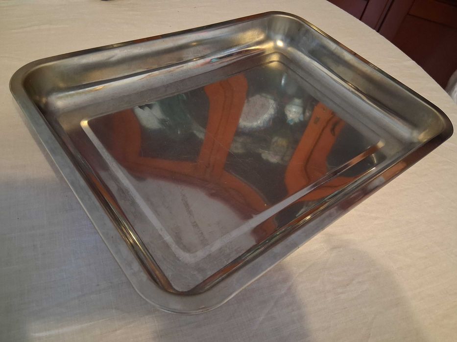 Tabuleiro de inox grande