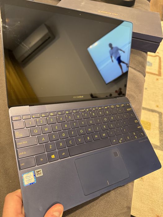 продам Ноутбук Asus Zenbook 14