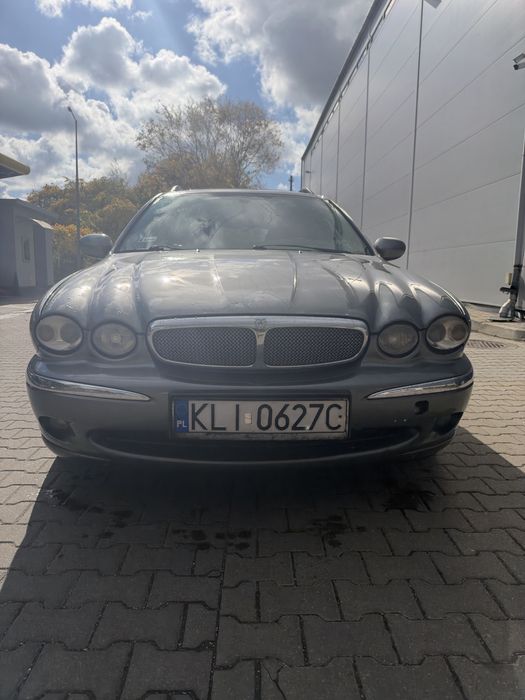 Jaguar X-Type