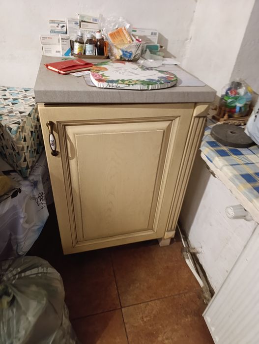 Zestaw mebli kuchennych