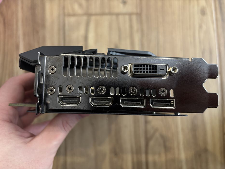 Rx 580 ASUS ROG STRIX 8 gb