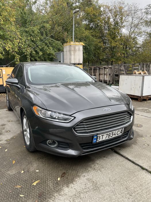 Ford Fusion 2015 2.5 газ/бензин, автомат