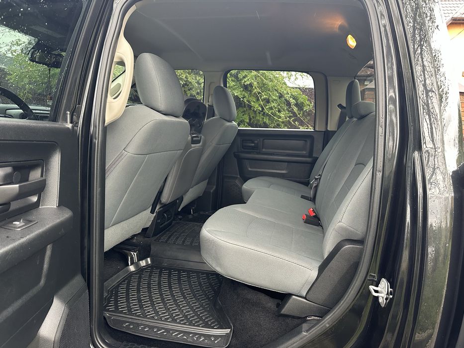 Продам легковой пикап 6 мест DODGE RAM 1500 в идеальном состоянии