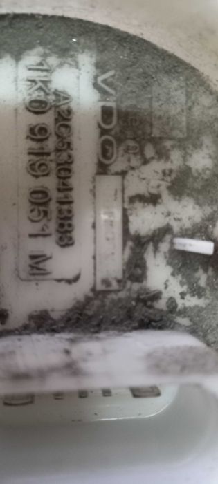 Pompa paliwa Volkswagen Golf V 1.6