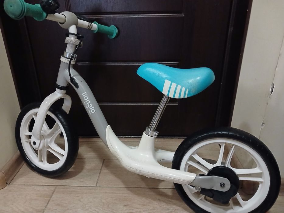 Біговел Lionelo Arie 12 дюймів