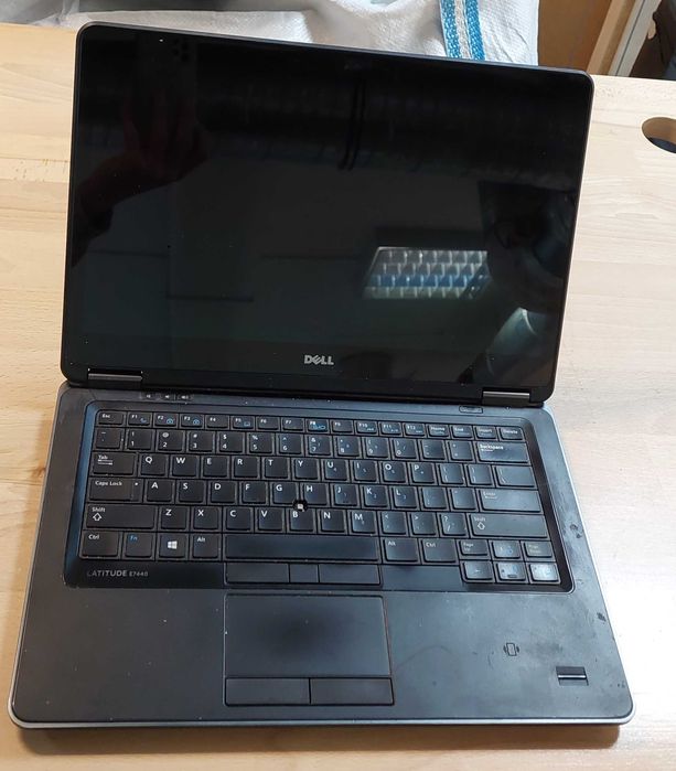 laptop Dell Latitude E7440