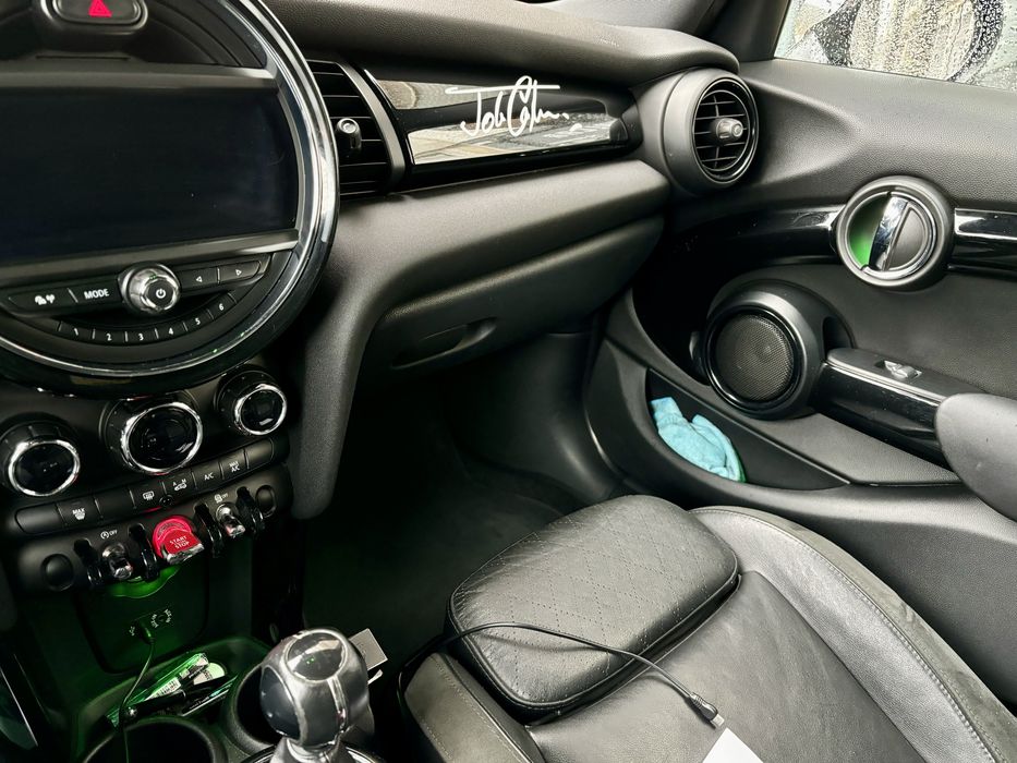 MINI Cooper 5 Portas | Look Cooper S | 2015 | 170.000 km
