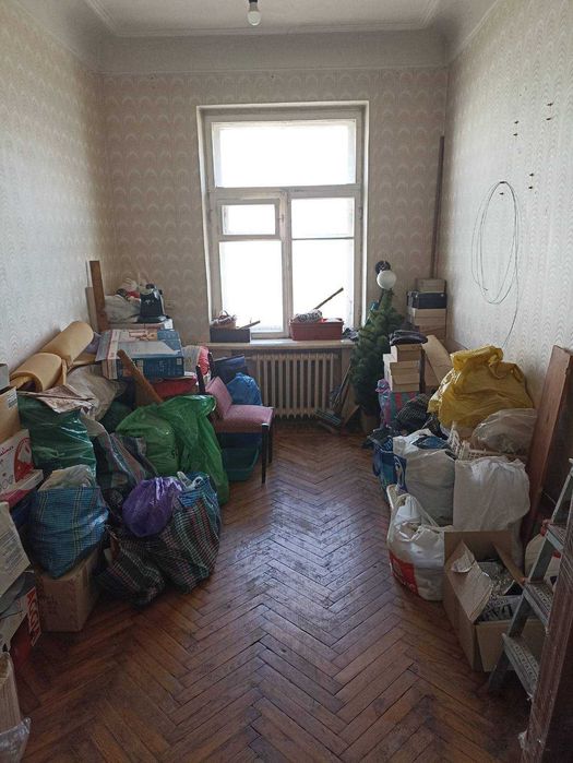 4 х кімнатна квартира-сталінка на вул.Миру