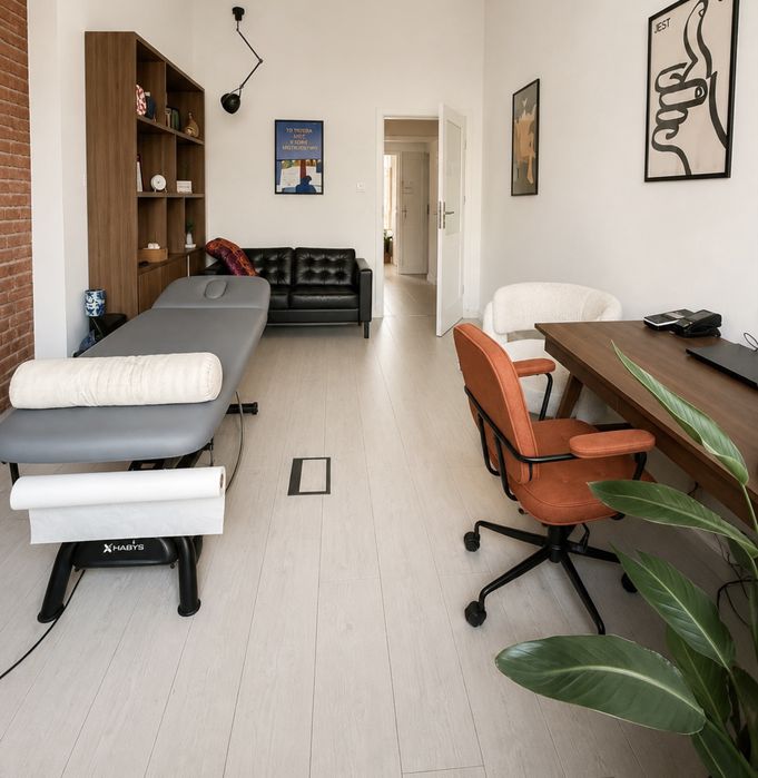 Gabinet 20m2 w kamienicy | Powiśle | fizjo, beauty, psychologia