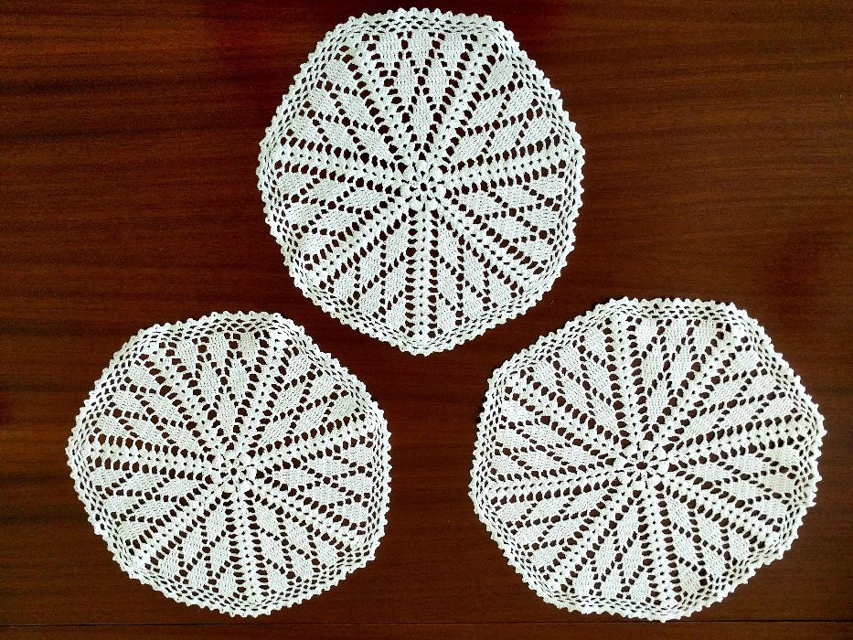 Lace / Crochet Doilies