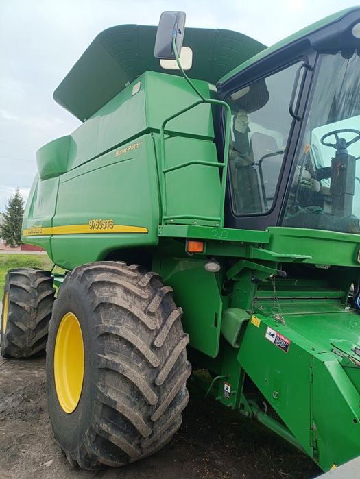 Продам John Deer 9760STS