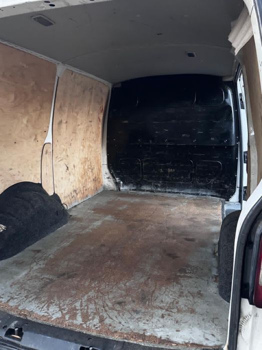 Volksvagen      T5      KASTEN