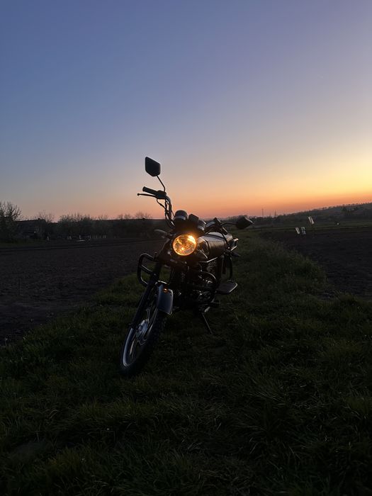 Продам MUSSTANG ALPHA MT125-2 2020