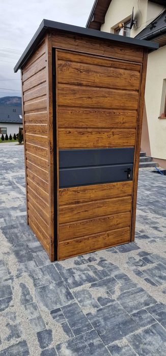 Ogrodowa toaleta WC