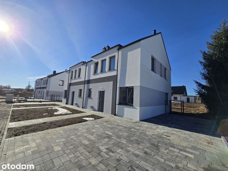 Komfortowe domy / blisko Omt / osiedle zamknięte