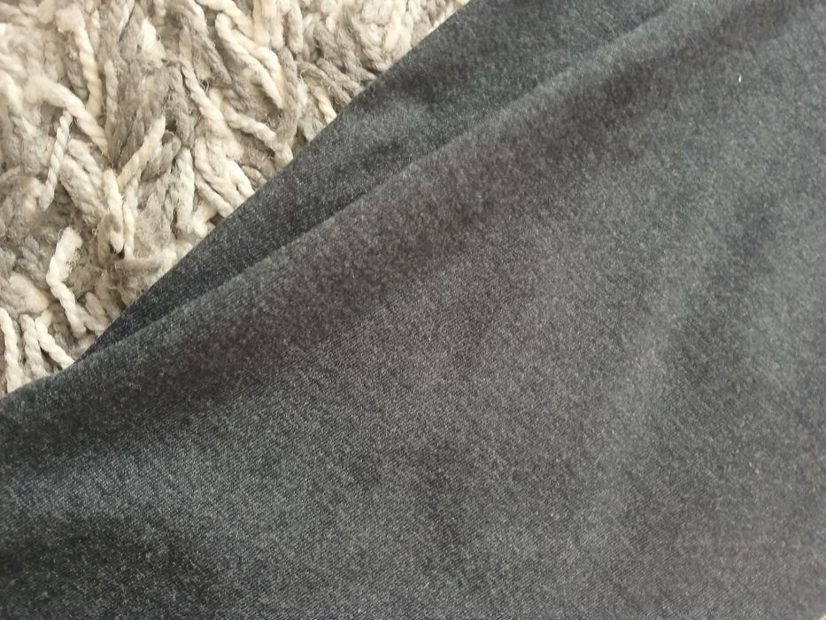 Nowe legginsy szare