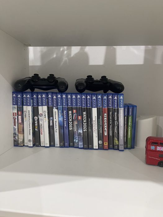 Jogos PS4  e PSP