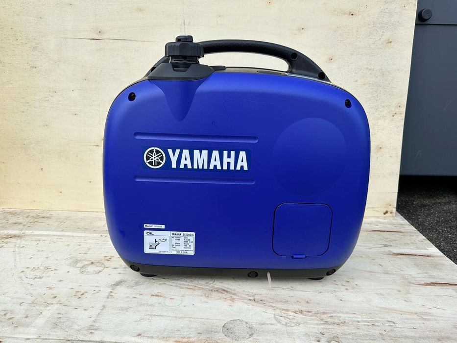 Генератор інверторний однофазний бензиновый YAMAXA EF2001 IS (1,8 кВт)