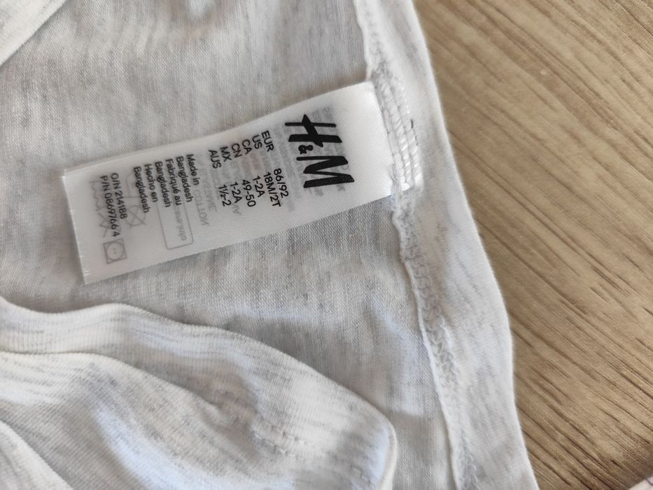 Czapka dziewczęca przejściowa rozmiar 12-24 miesiący Cool Club