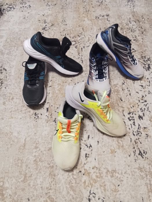 Кросівки кроссовки чоловіче взуття розмір 42