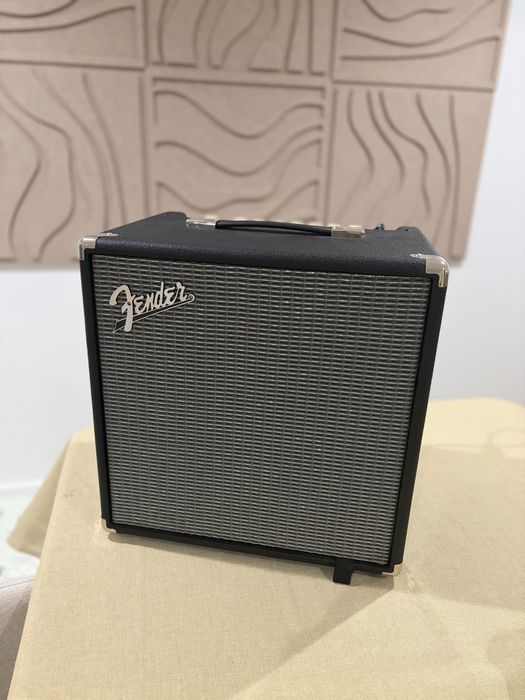 Amplificador Fender Rumble 40