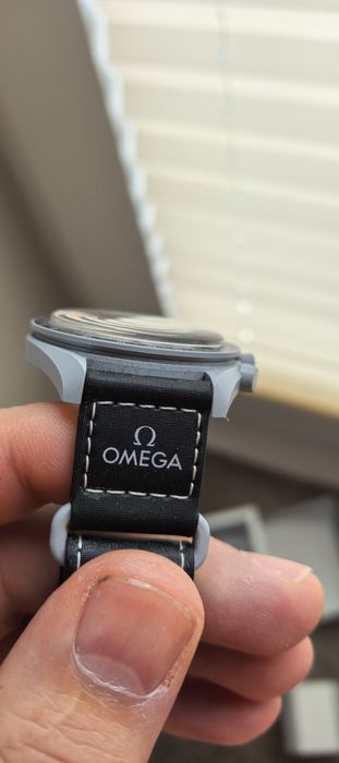 Omega swatch Mission to Earthphase