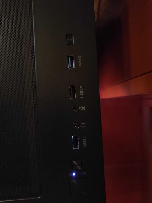 PC Gaming - RTX 2060 SUPER, i5 11400f, 16GB DDR4, H510M-E, Water Cooler + 6 Fans Static RGB, Gabinete Torre Aquarium