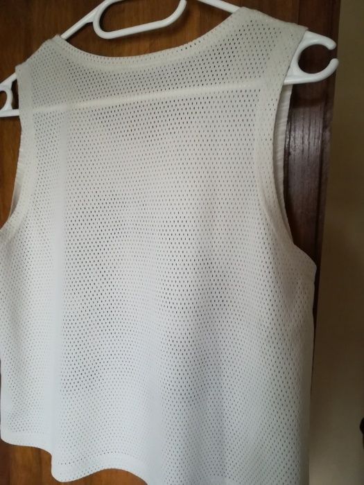 Camisola curta