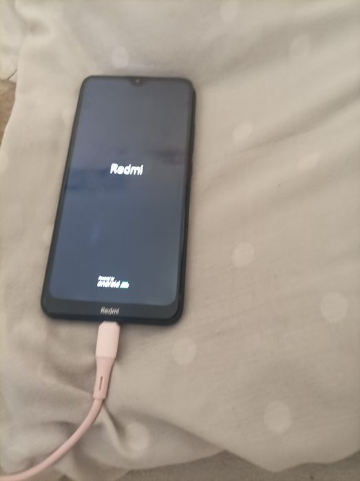 Redmi 8A 2/32 Black вздутий акумулятор, плата і екран робочі.