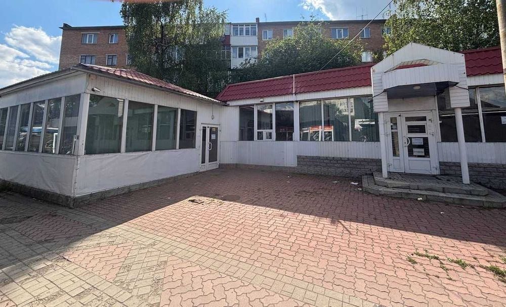 Оренда під магазин/кафе/послуги -  Автовокзал!  55 кв.м, 99 кв.м.