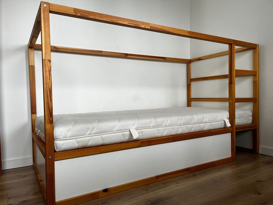 Łóżko dwustronne biały/ sosna z materacem