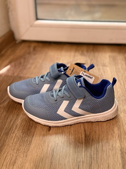 Кроссовки hummel 35 размер новые оригинал