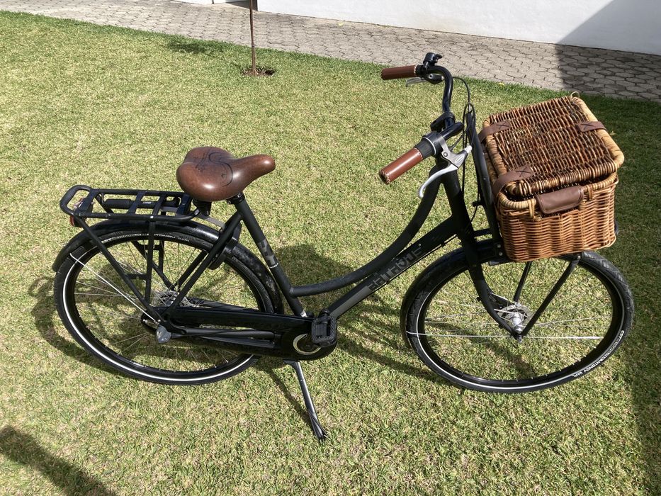 Bicicleta Senhora BATAVUS 28