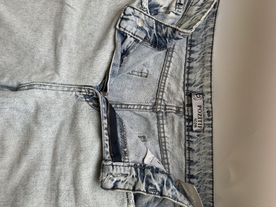 Джинси прямі,голубого кольору,висока посадка