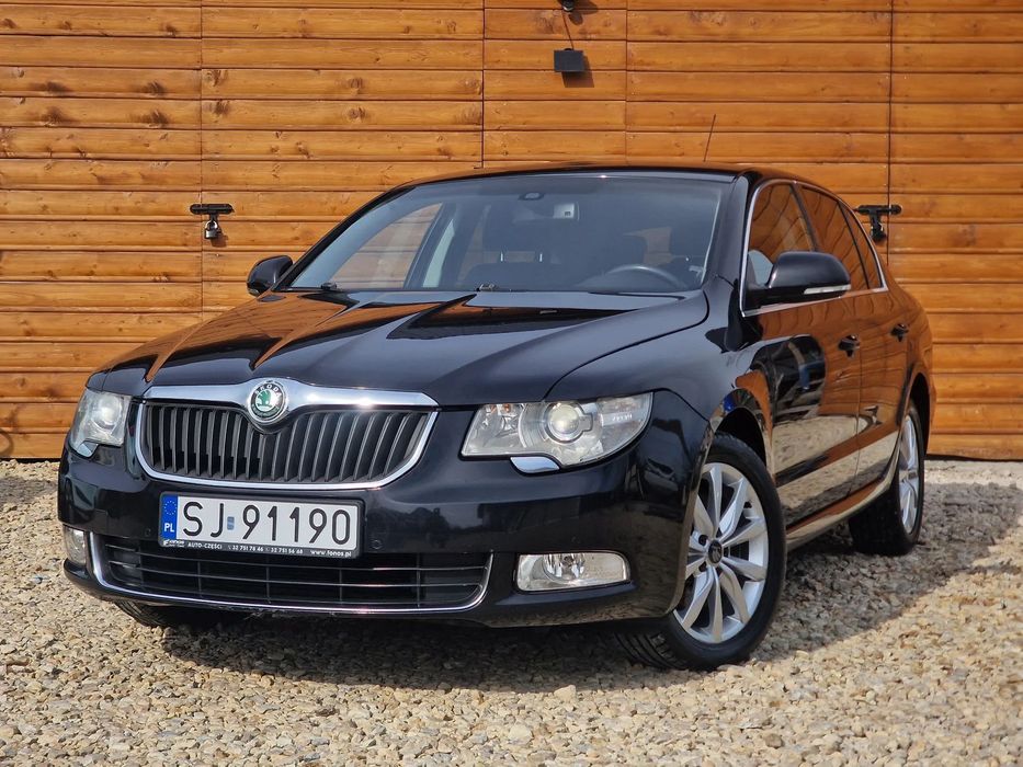 Skoda Superb Salon PL / doinwestowana / serwisowana / car play
