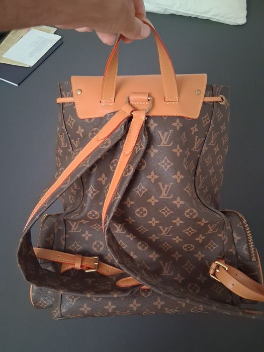 Mochila lv usada bom estado