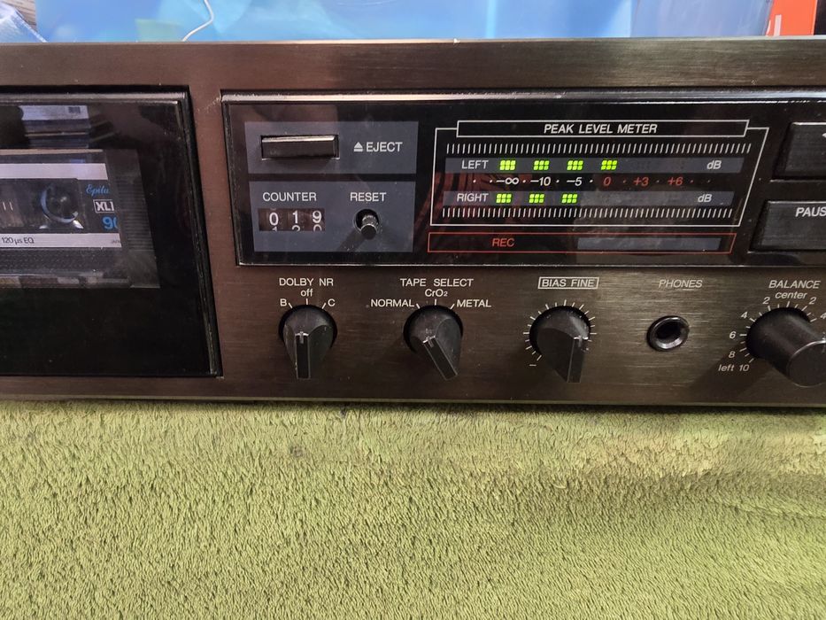 DENON DR-M07 deck magnetofon kasetowy.