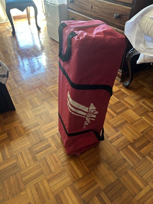 Vendo camas de viagem para bebe
