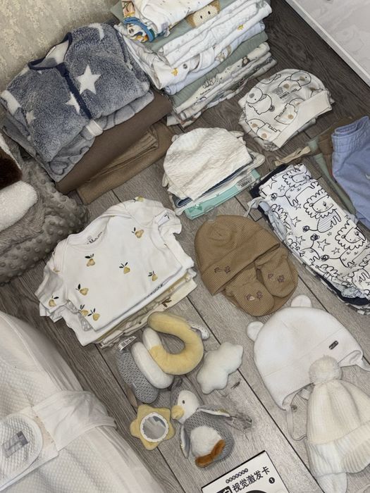 Лот одягу від 50 до 68 р кокон та іграшка в подарунок