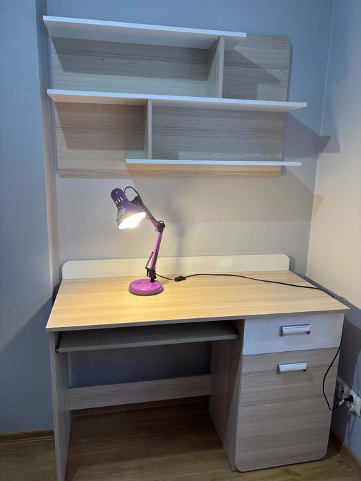 Biurko i półka KOMPLET (lampka gratis)