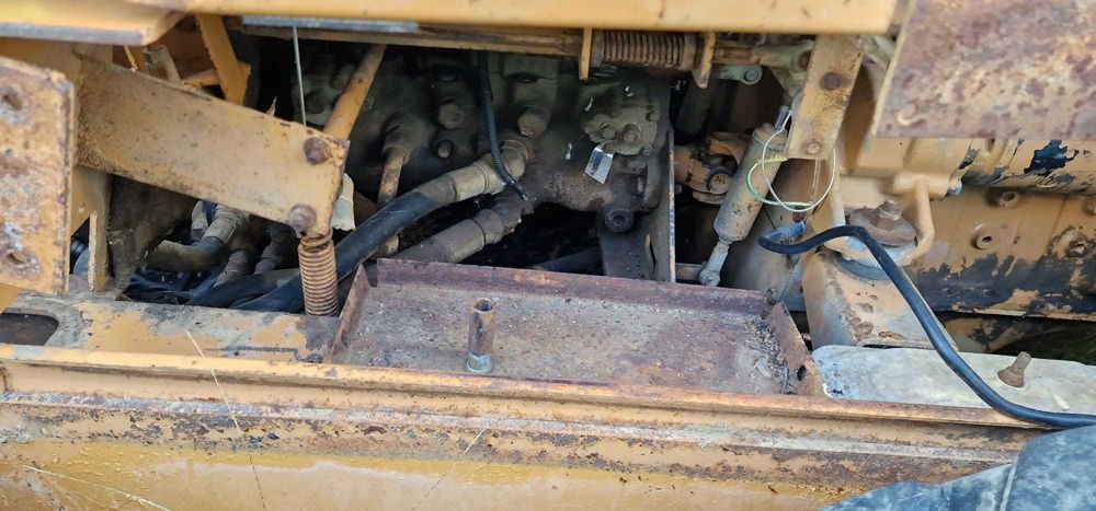 CASE 1840 - inteira a faltar material  ou as peças