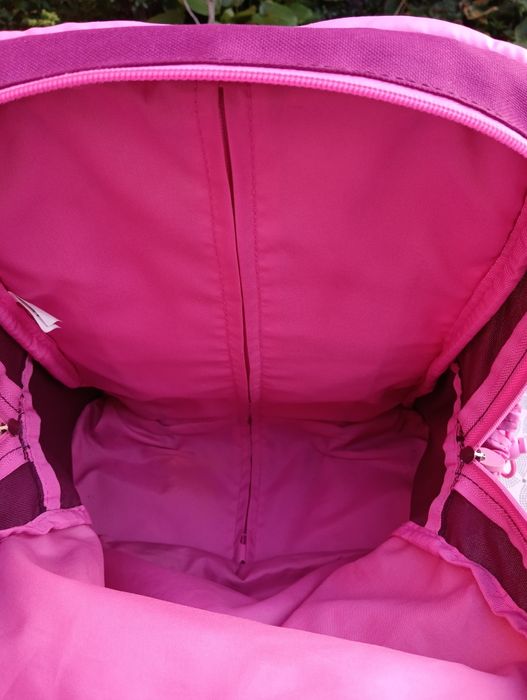 Продам каркасний шкільний рюкзак для дівчинки 6-10 р.