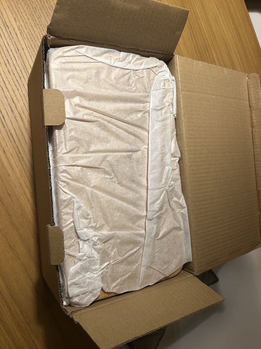 Caixa do pao com saco da Lars Nysom - Novo