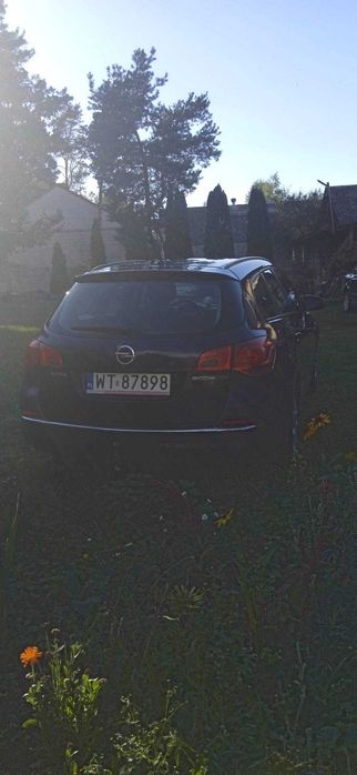 Sprzedam Opel astra J 2013