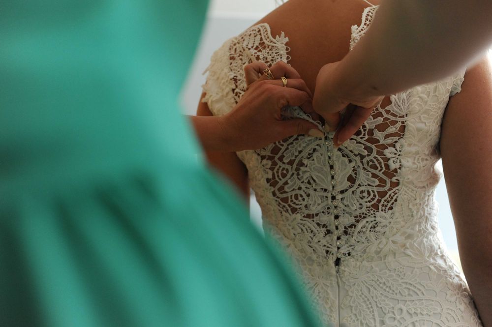 Suknia slubna z gipiury rozm. 38