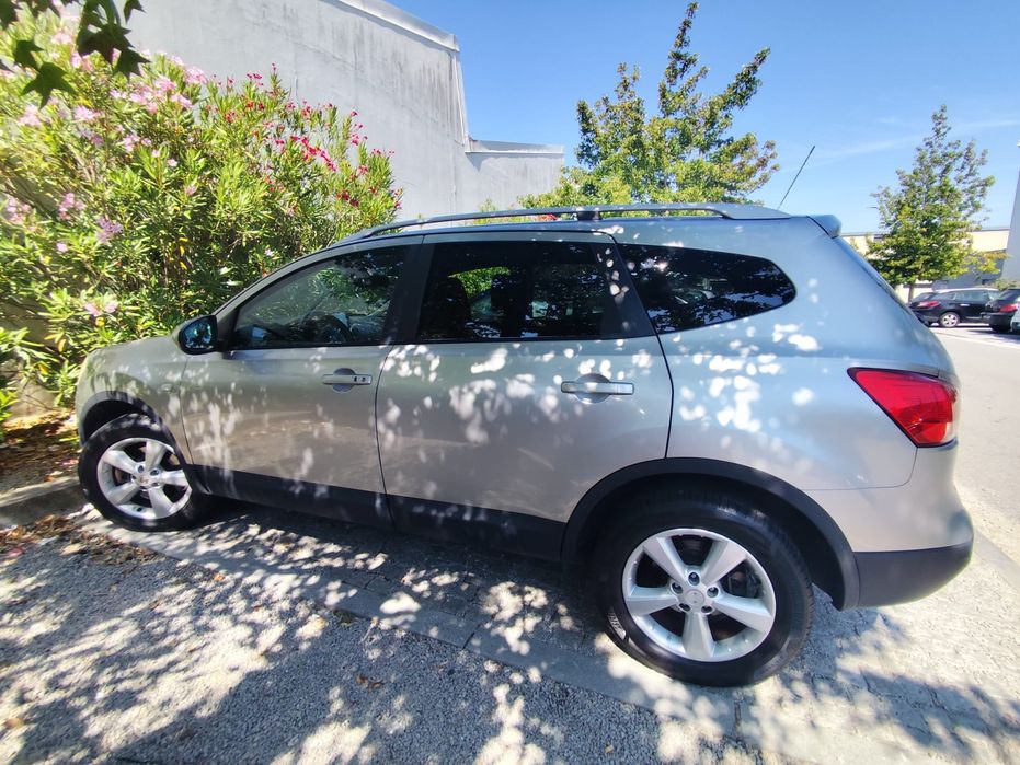Nissan qashqai +2 2.0dci