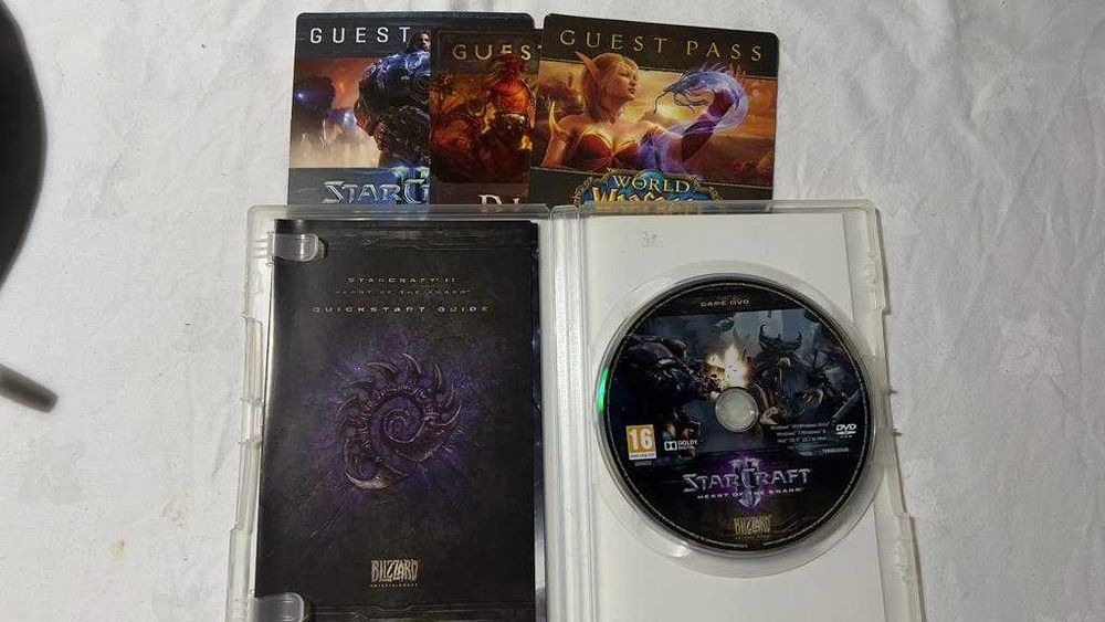 Starcraft 2 Heart of The Swarm Jogo DVD + Behind The Scenes