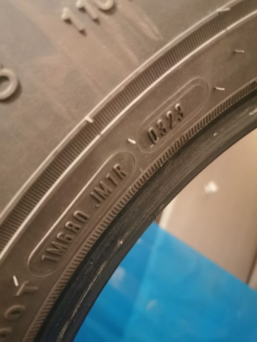 Sprzedam komplet opon r 18 265/60