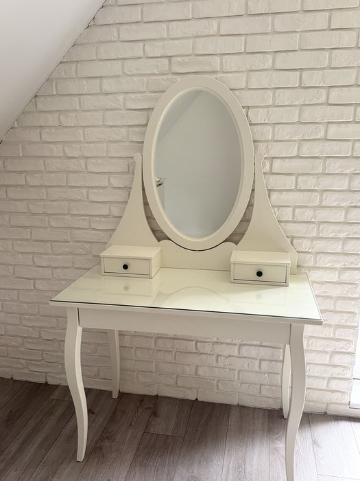 Toaletka biała IKEA