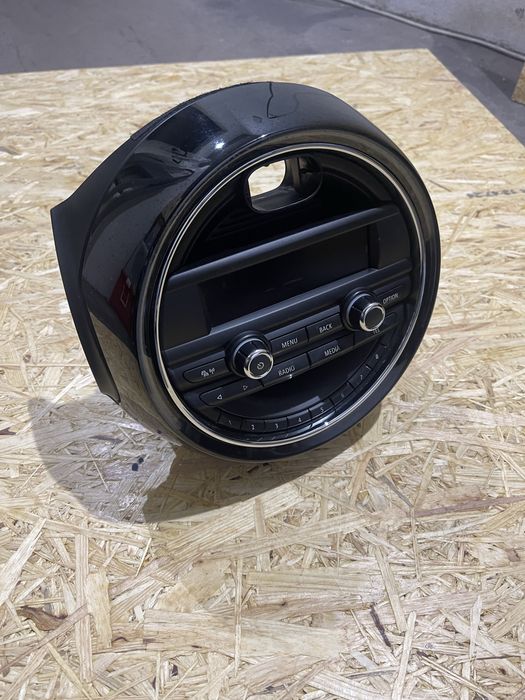 A auto radio mini cooer F57